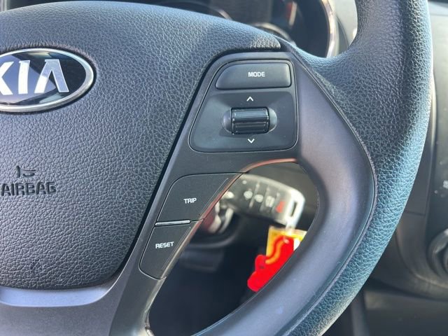 Used 2017 Kia Forte LX image 16