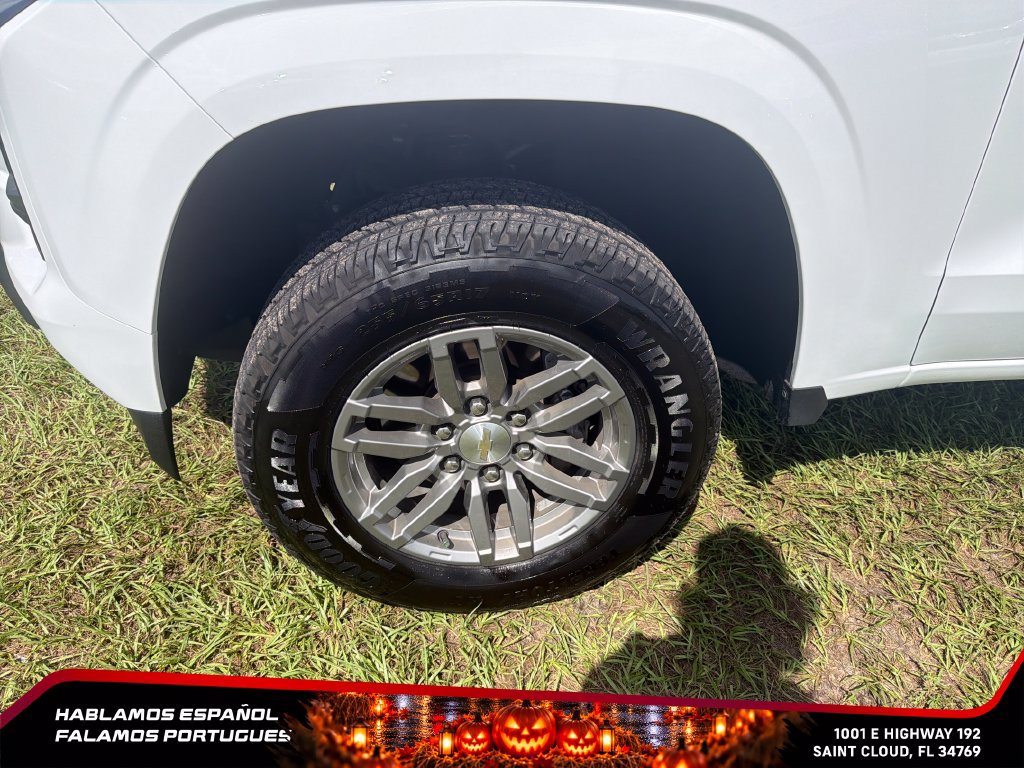 Used 2024 Chevrolet Colorado LT w/ LT Convenience Package RWD image 10