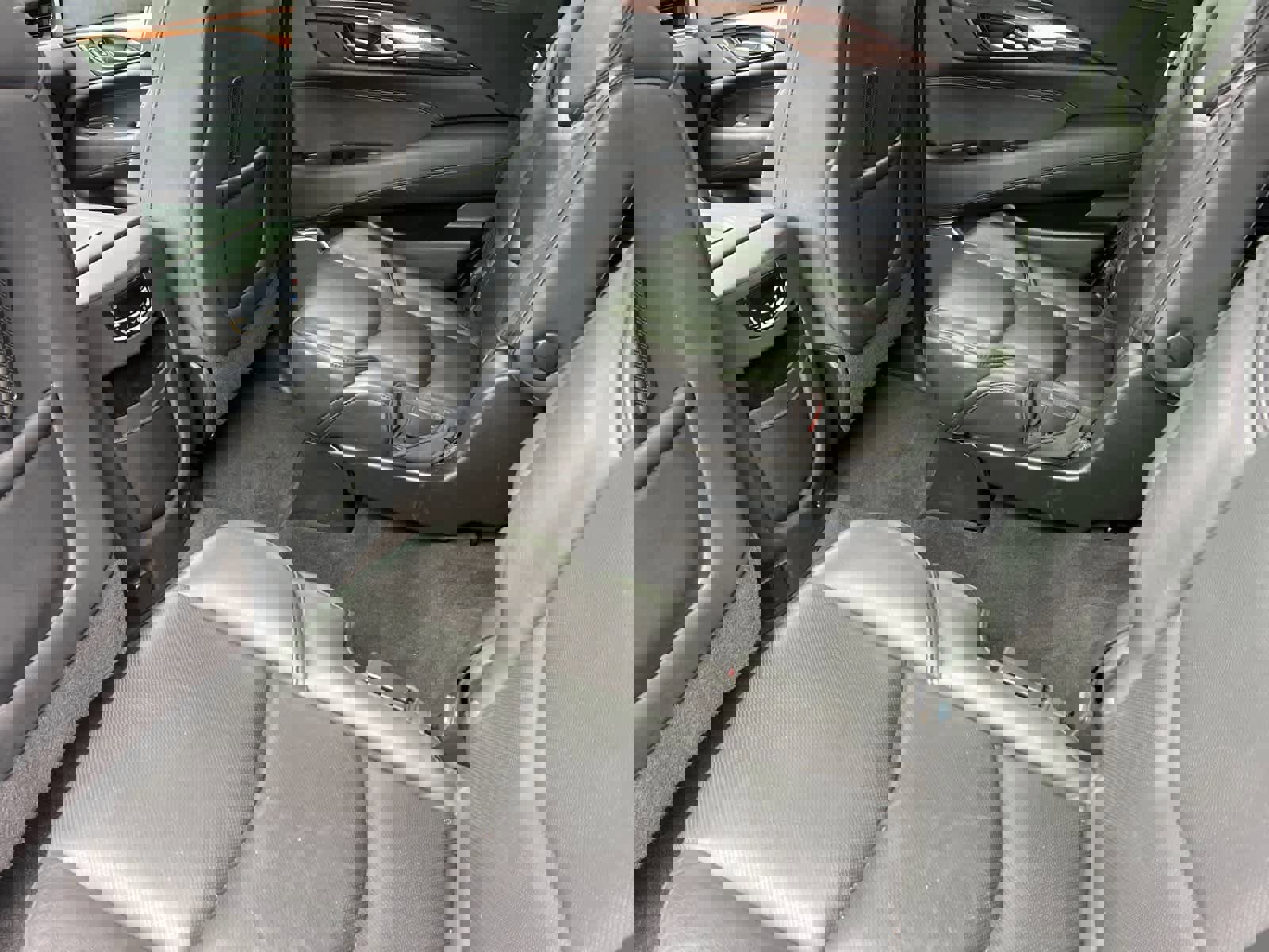 Used 2020 Cadillac Escalade Luxury image 4