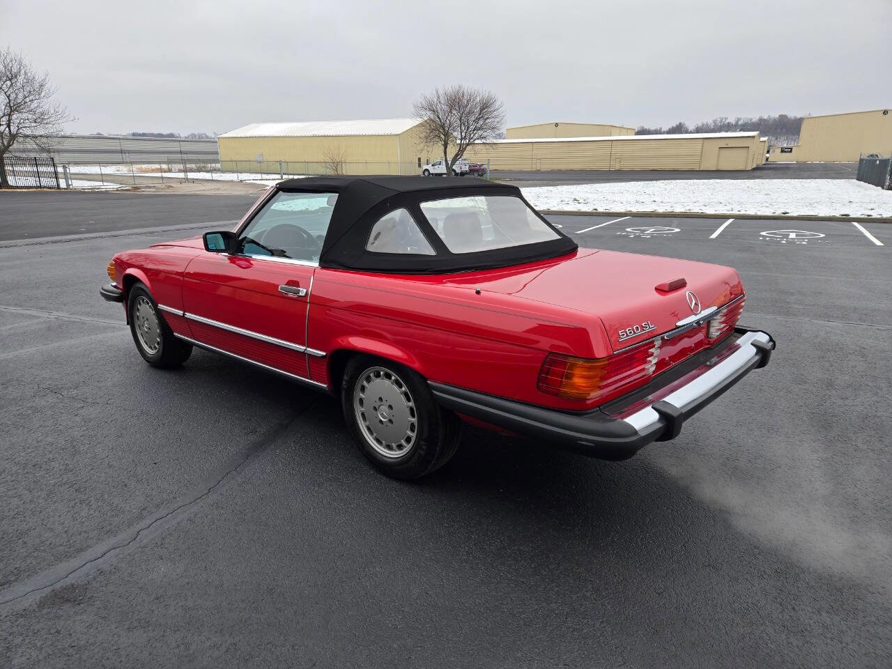 Used 1988 Mercedes-Benz 560 SL image 14