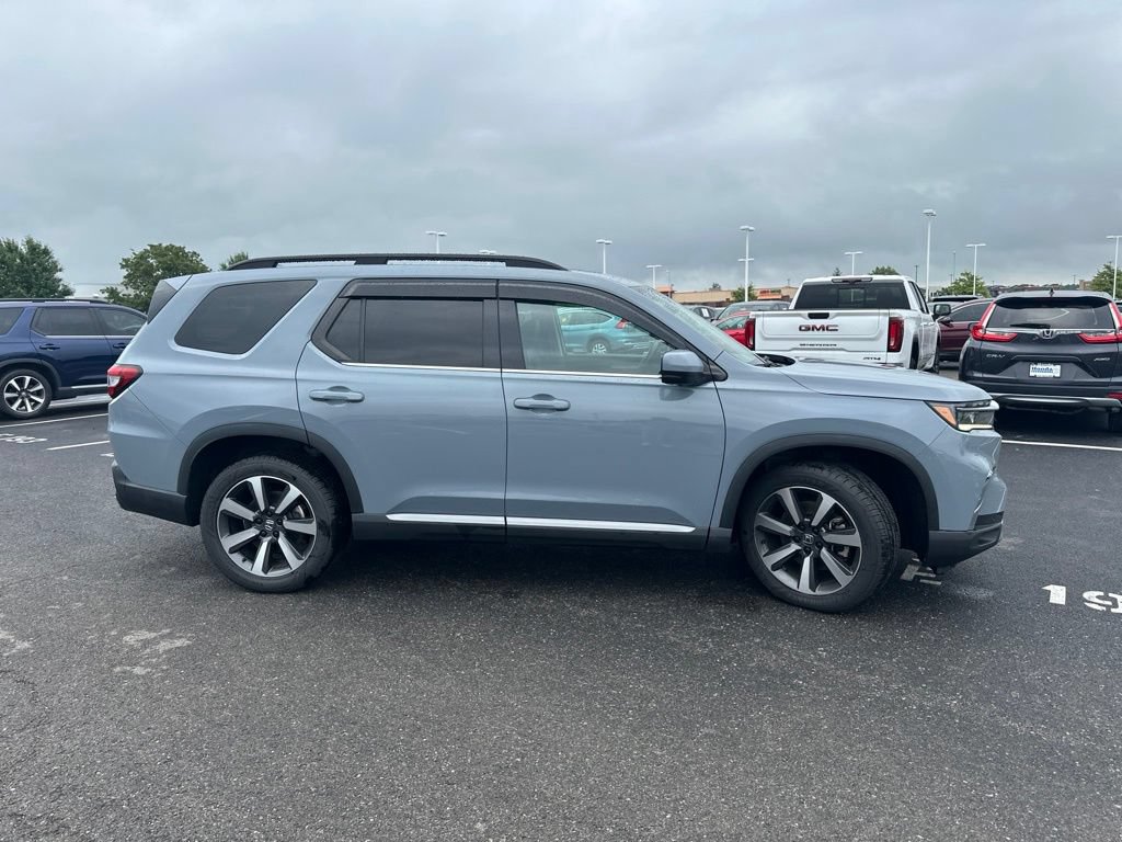 Used 2023 Honda Pilot Elite image 13