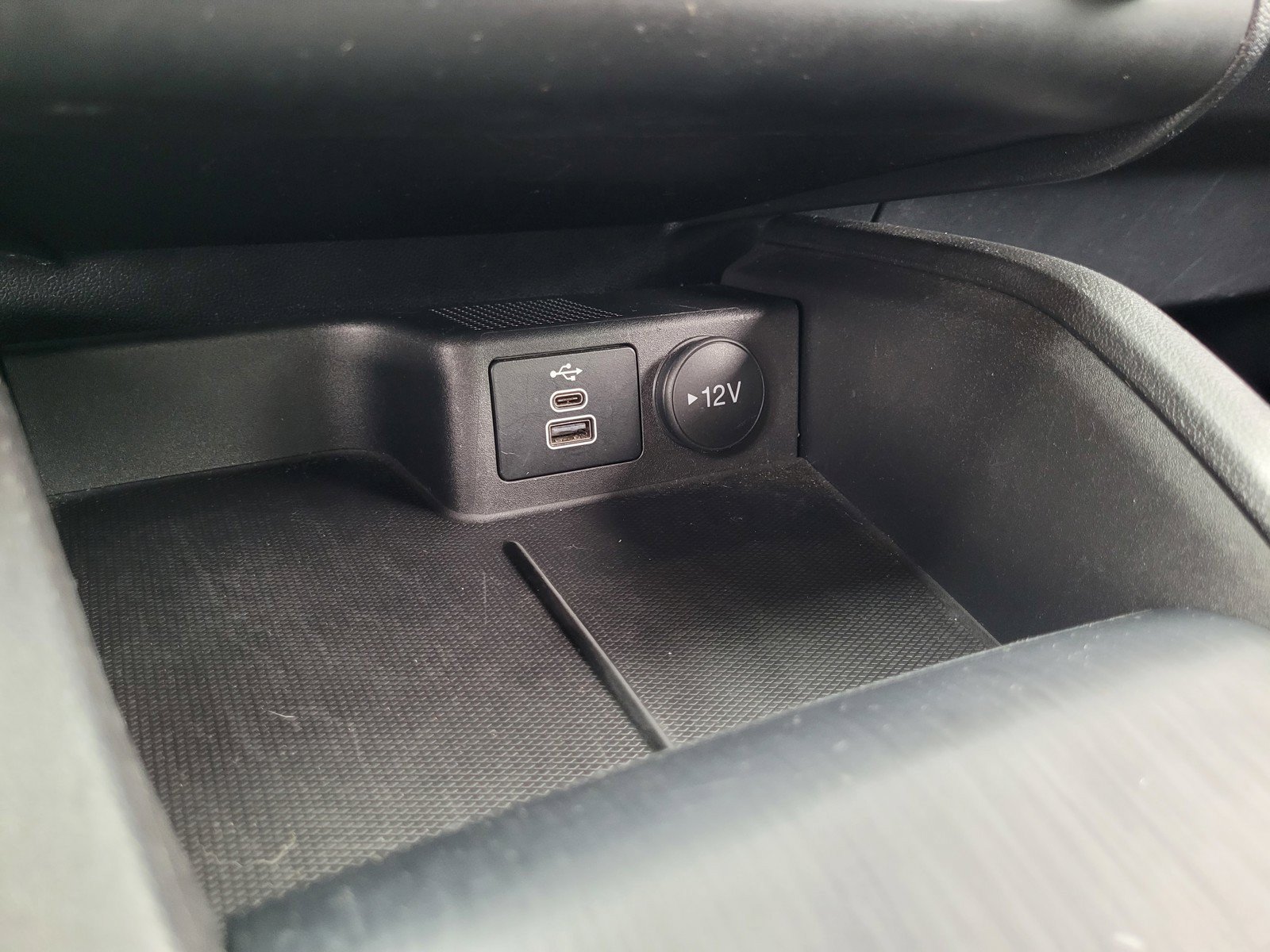 Used 2025 Ford Escape ST-Line AWD/4WD image 20