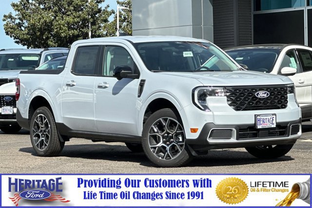 New 2026 Ford Maverick Lariat w/ 4K Tow Package image 1