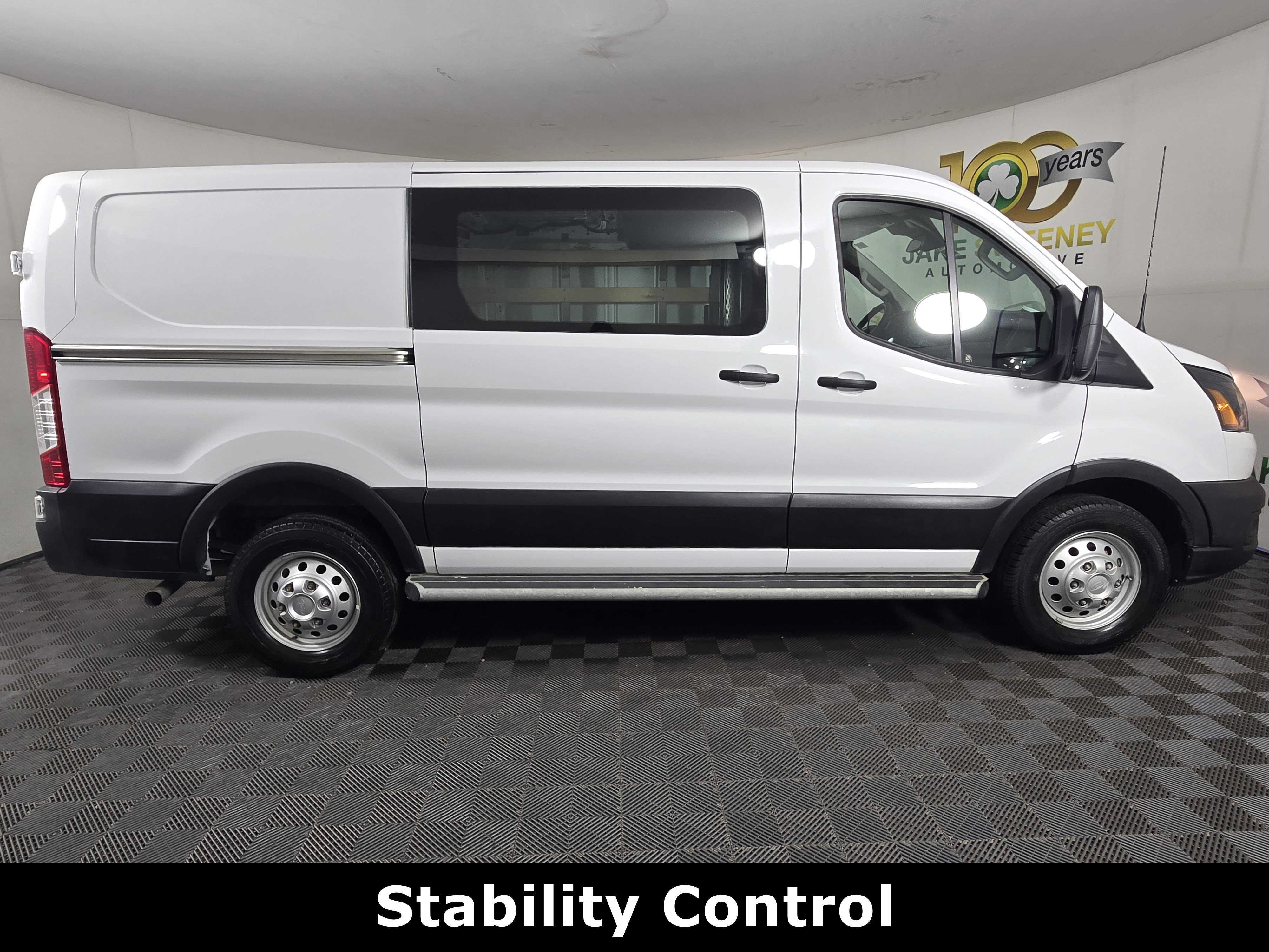Used 2024 Ford Transit 250 Low Roof AWD w/ Exterior Upgrade Package image 10
