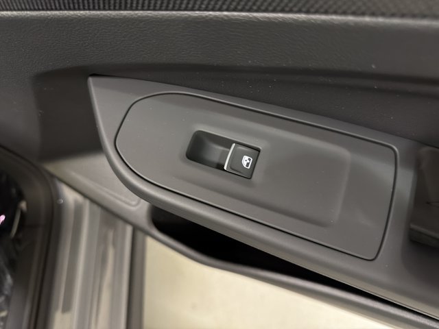 New 2026 Volkswagen GTI SE FWD image 39