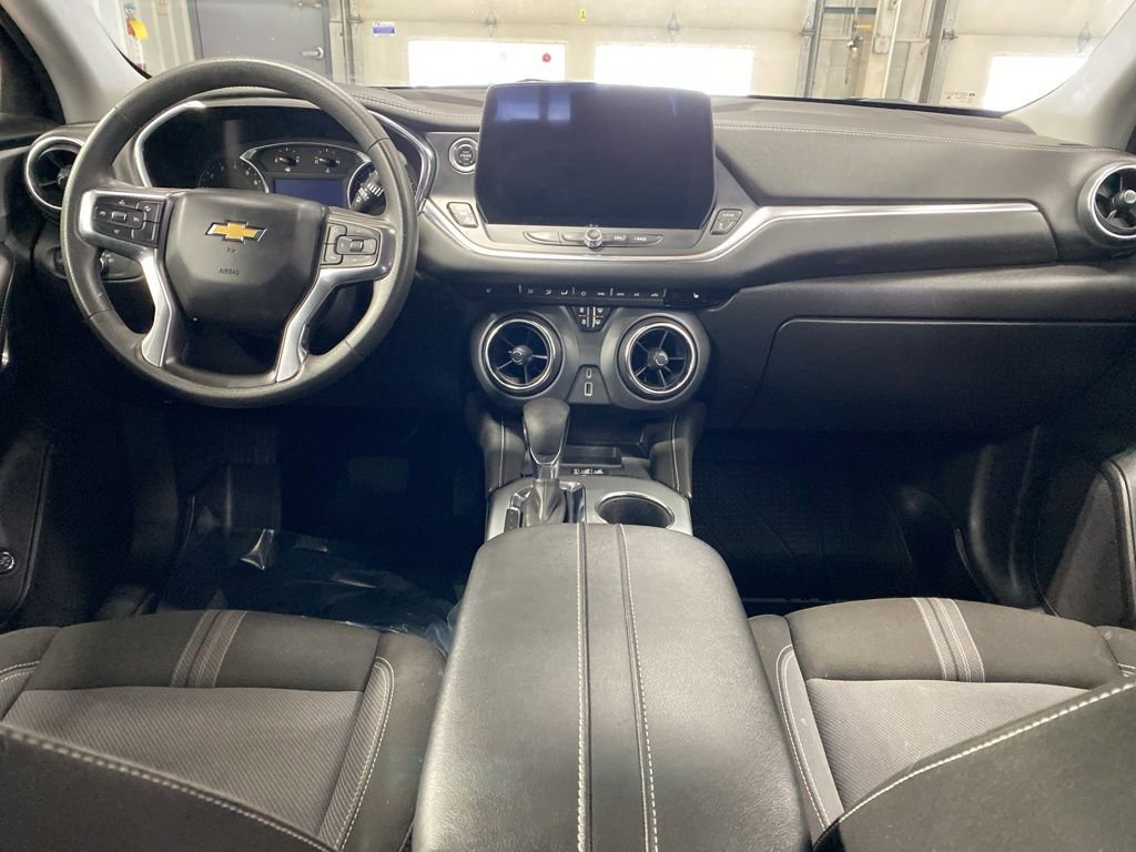 Used 2024 Chevrolet Blazer LT w/ Convenience Package image 18