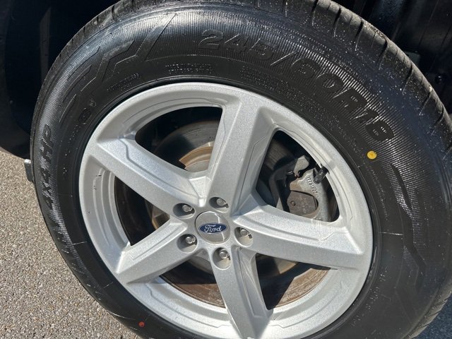 Used 2017 Ford Explorer XLT image 20