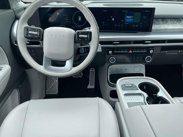 New 2026 Hyundai Ioniq 9 Calligraphy image 12