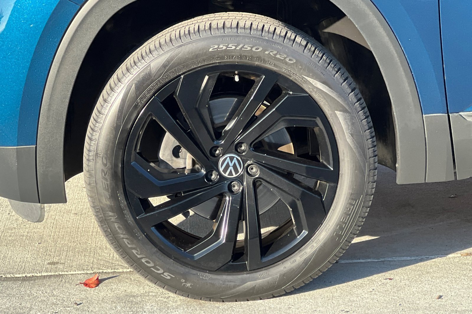 Used 2021 Volkswagen Atlas SE image 27