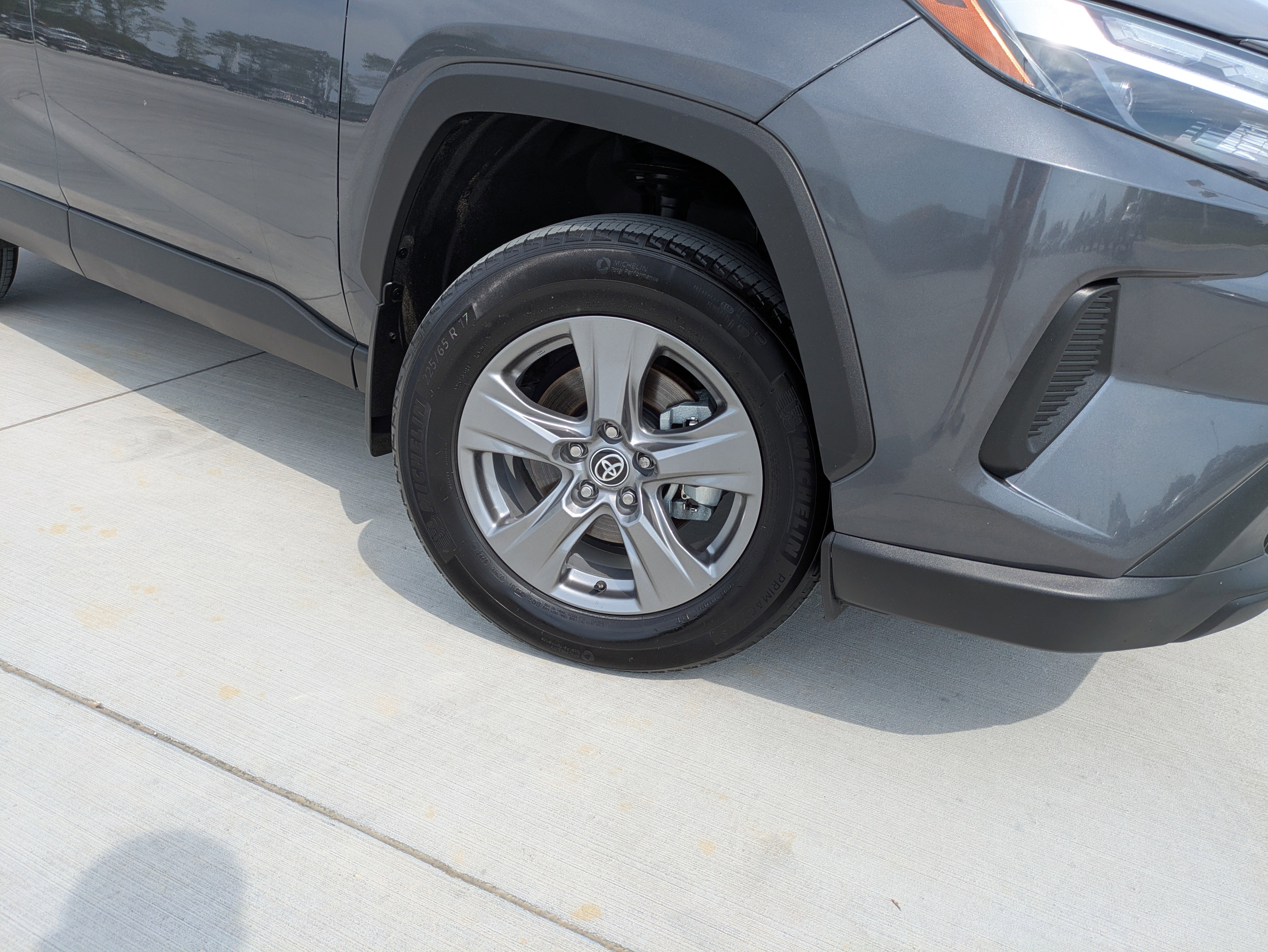 Certified 2024 Toyota RAV4 XLE w/ Convenience Package image 9
