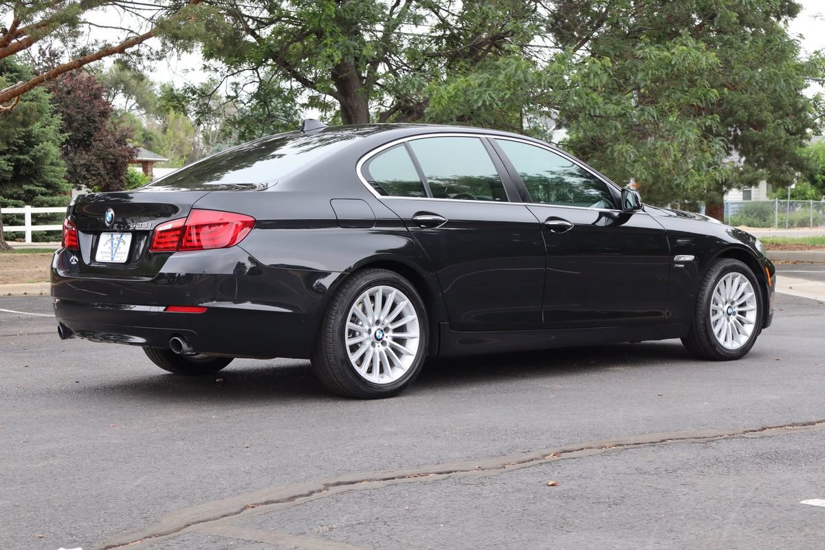 Used 2011 BMW 535i xDrive Sedan AWD/4WD image 5
