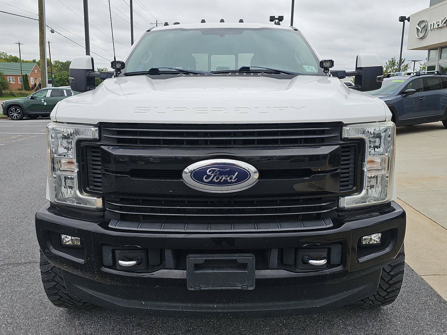 Used 2017 Ford F250 XLT w/ XLT Premium Package AWD/4WD image 2