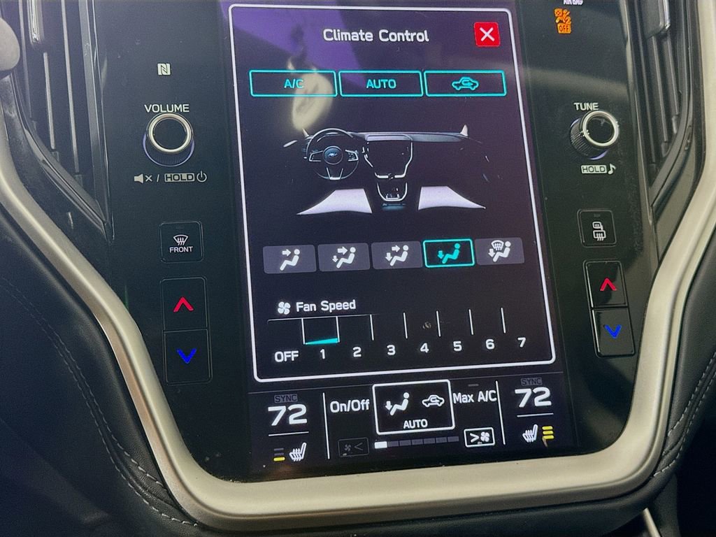 Used 2022 Subaru Outback Premium image 17