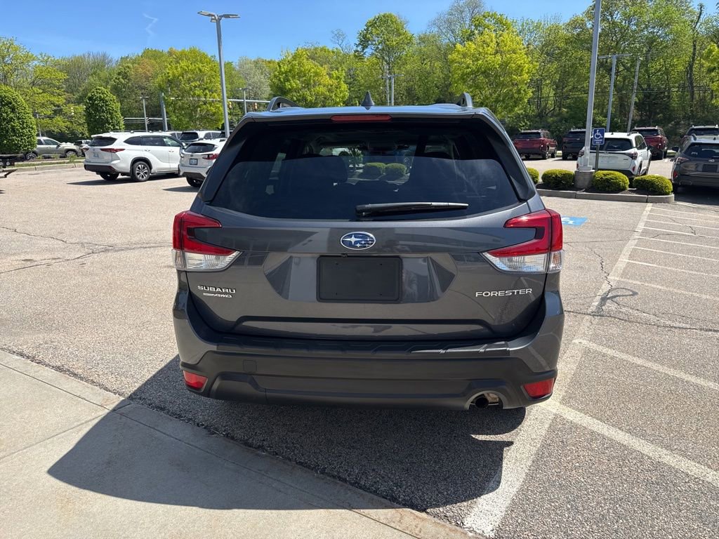 Used 2023 Subaru Forester Premium AWD/4WD image 4
