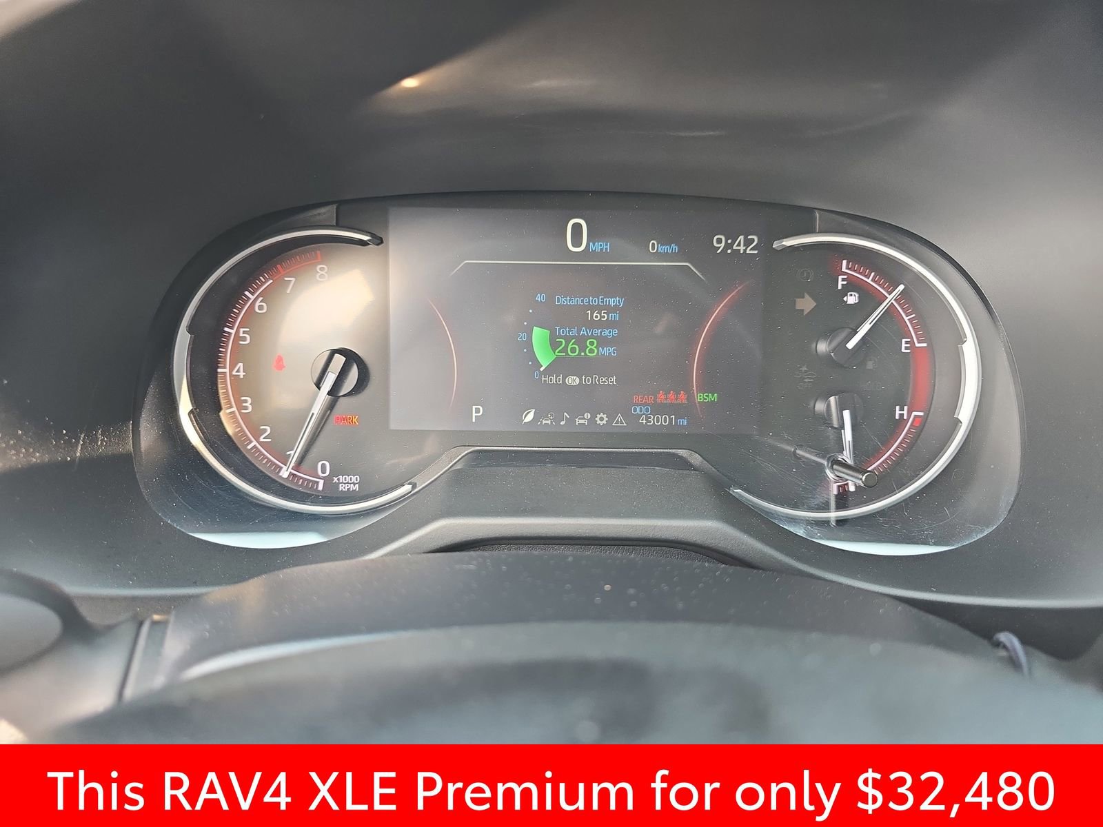Used 2023 Toyota RAV4 XLE Premium image 26