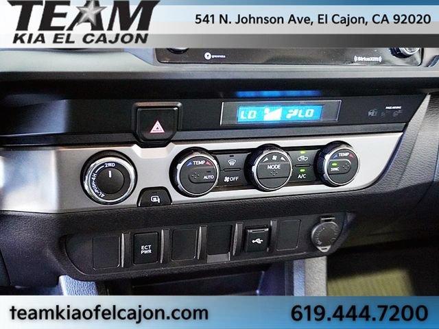 Used 2022 Toyota Tacoma SR AWD/4WD image 32