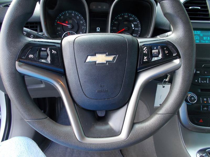 Used 2016 Chevrolet Malibu LS w/ Protection Package FWD image 29
