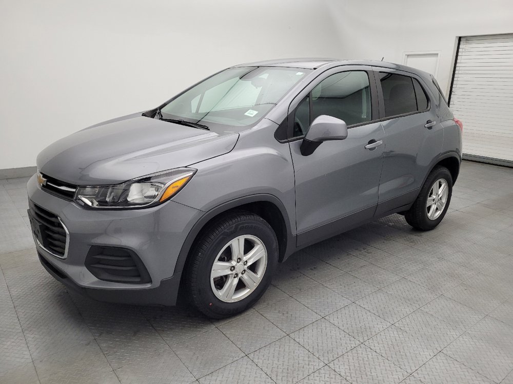 Used 2020 Chevrolet Trax LS w/ Tint and Cruise Package AWD/4WD image 2