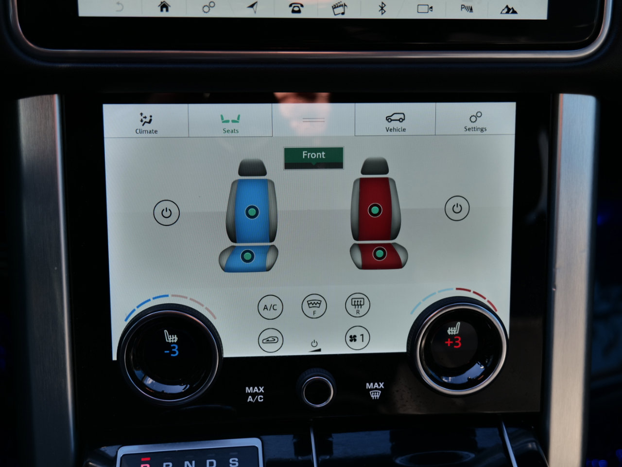 Used 2022 Land Rover Range Rover P525 Westminster Edition image 29