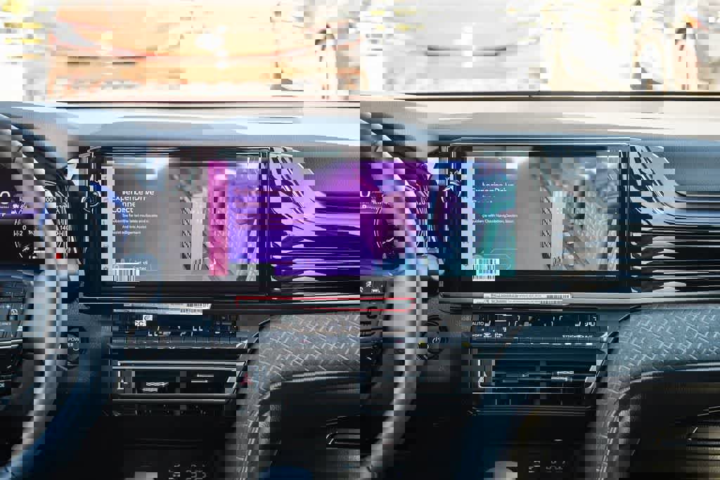 Used 2026 Toyota Camry XLE image 13