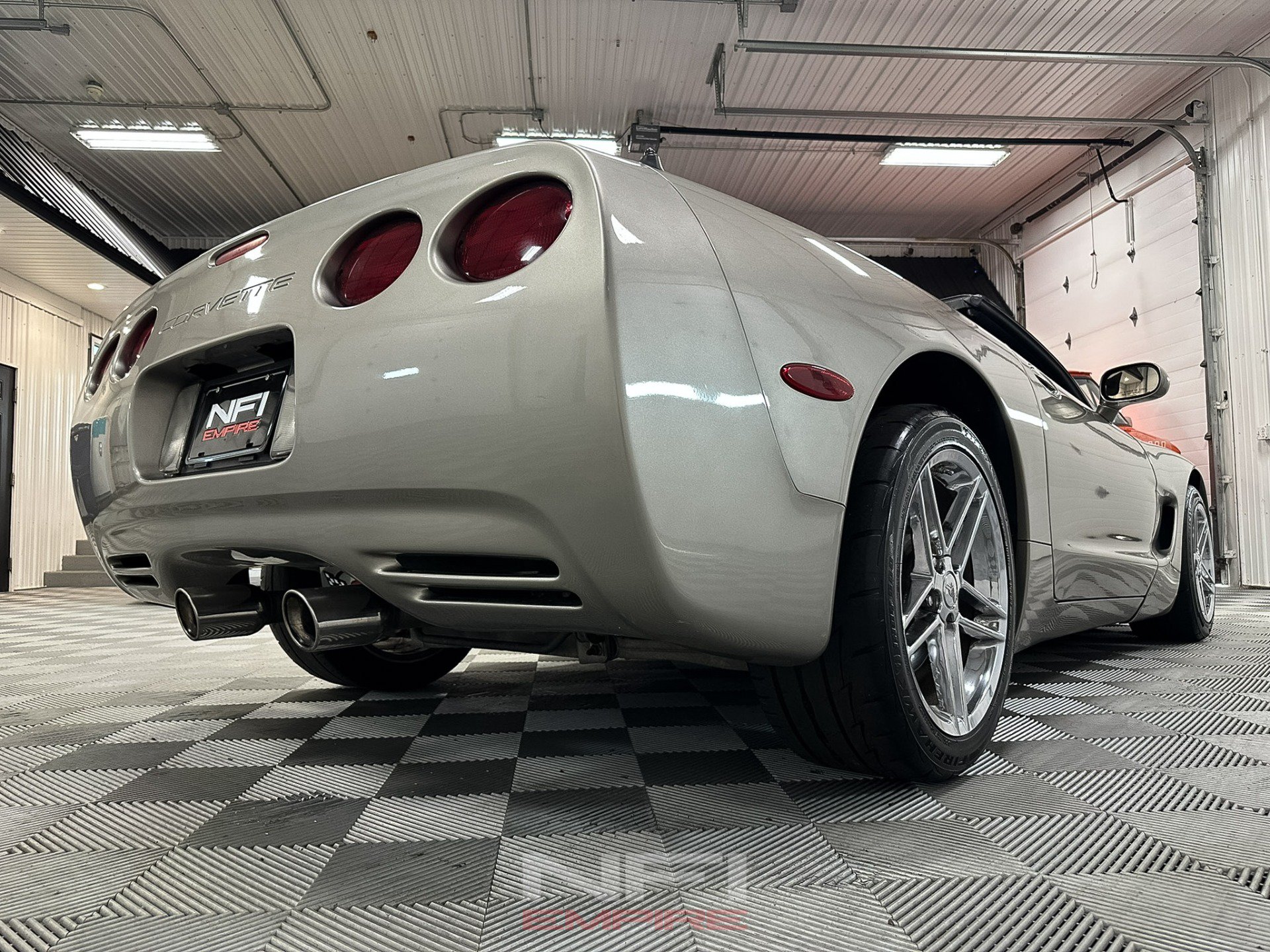 Used 2000 Chevrolet Corvette Convertible 2D w/ Memory Pkg image 28