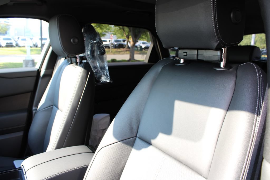 New 2026 Land Rover Range Rover Velar Belgravia AWD/4WD image 6