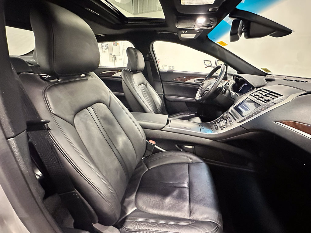Used 2017 Lincoln MKZ Reserve w/ Technology Package FWD image 26