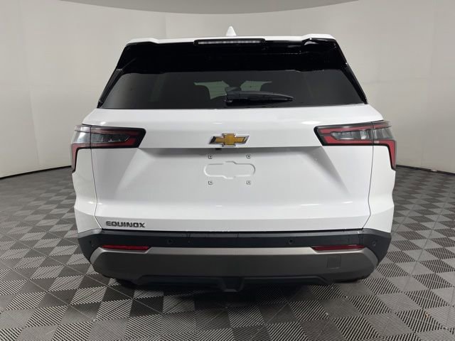 Used 2025 Chevrolet Equinox LT FWD image 7