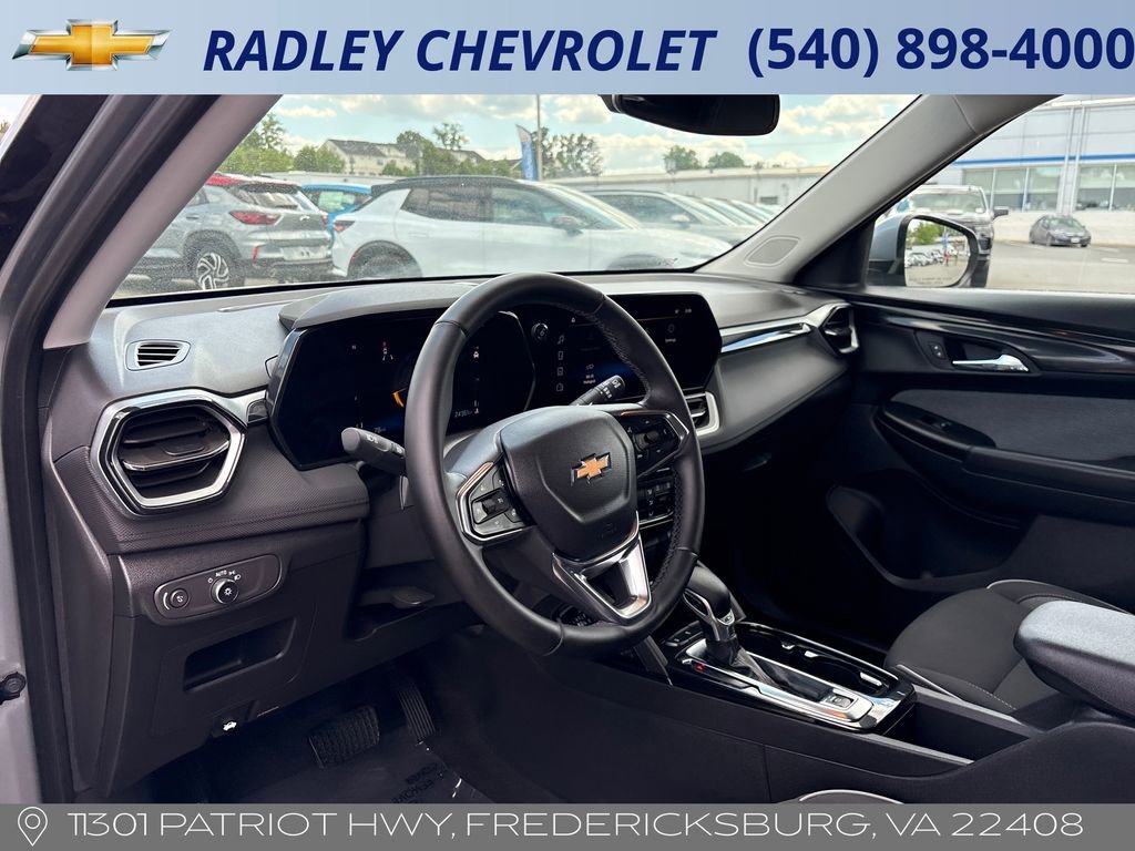 Certified 2024 Chevrolet TrailBlazer LT w/ Convenience Package FWD image 7