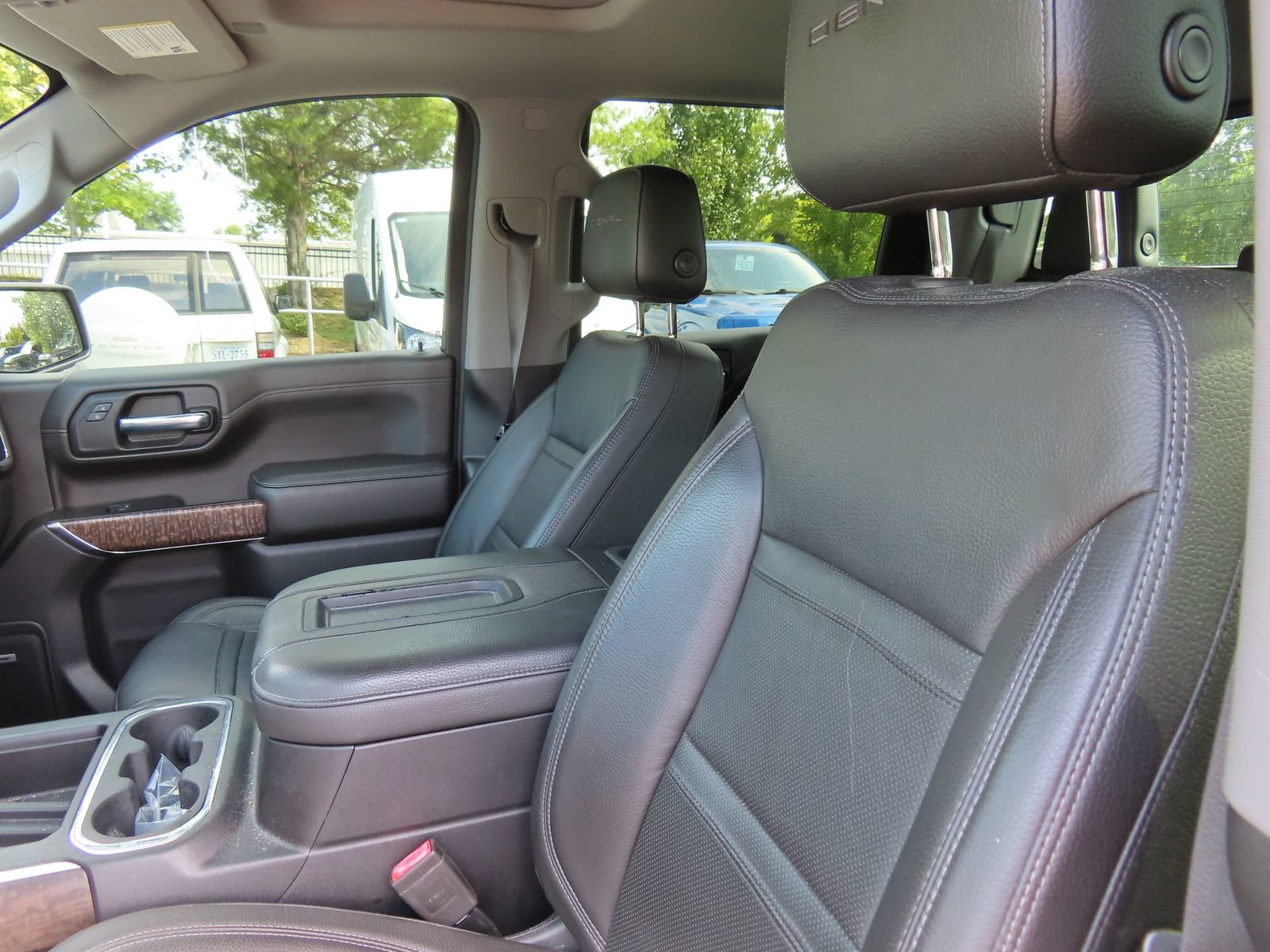 Used 2019 GMC Sierra 1500 Denali w/ Denali Ultimate Package AWD/4WD image 30