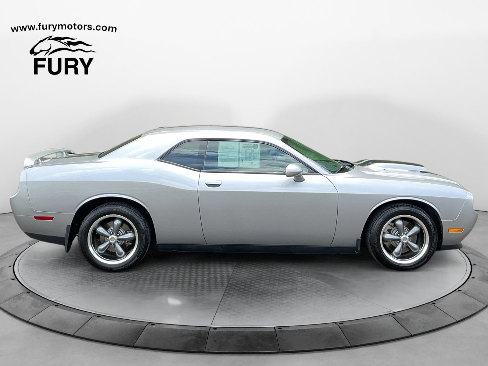 Used 2014 Dodge Challenger R/T Plus RWD image 3