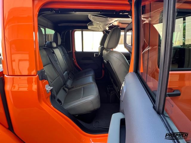 Used 2025 Jeep Gladiator Mojave image 68