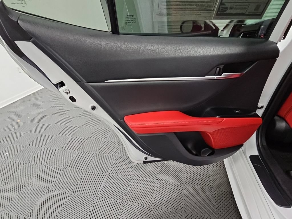 Used 2019 Toyota Camry XSE w/ Navigation Package FWD image 35