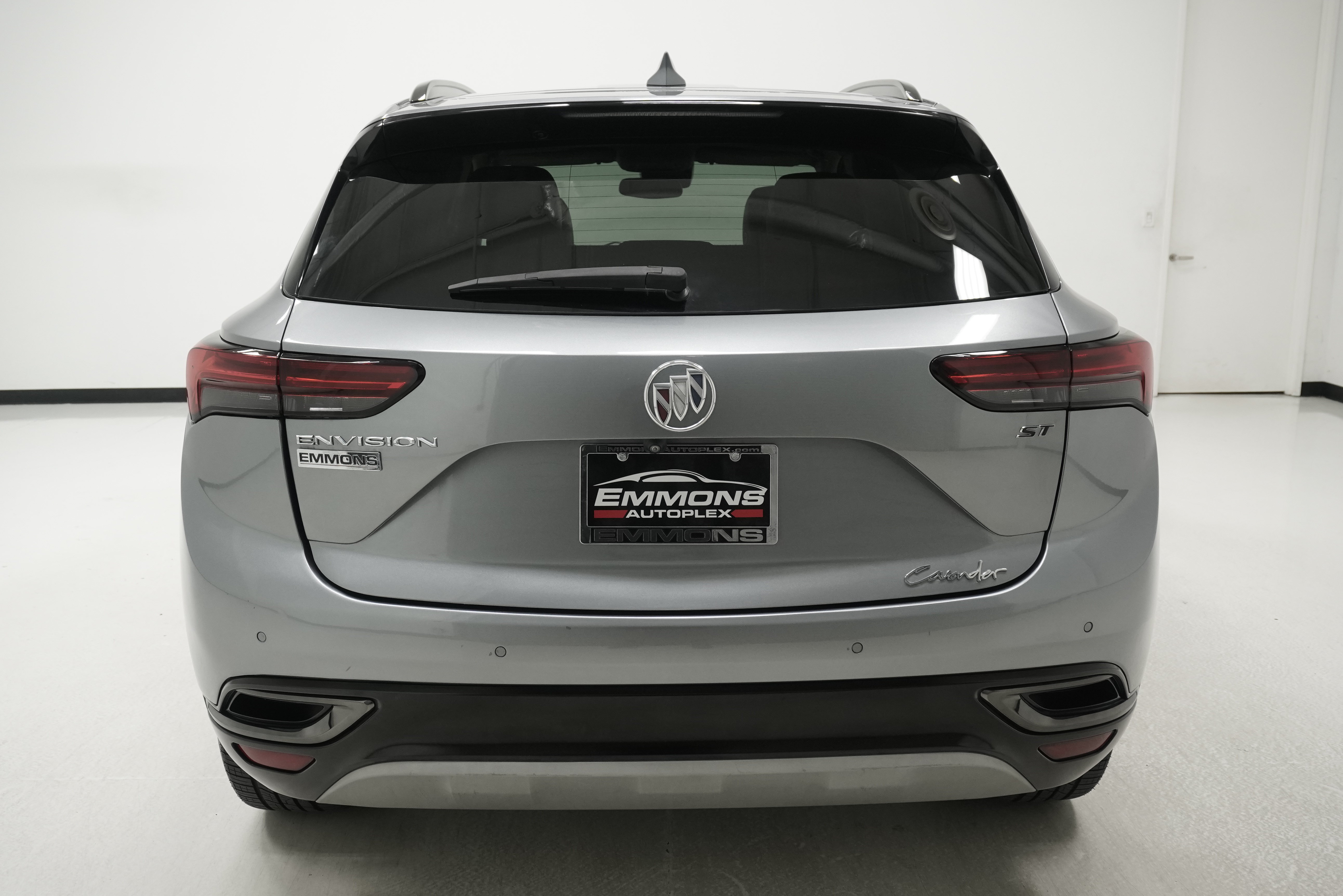 Used 2021 Buick Envision Essence w/ Sport Touring Package FWD image 5