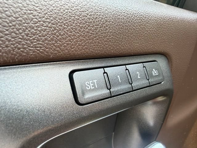 Used 2015 Chevrolet Silverado 2500 LTZ w/ Duramax Plus Package AWD/4WD image 12