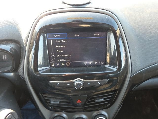 Used 2020 Chevrolet Spark LT image 26