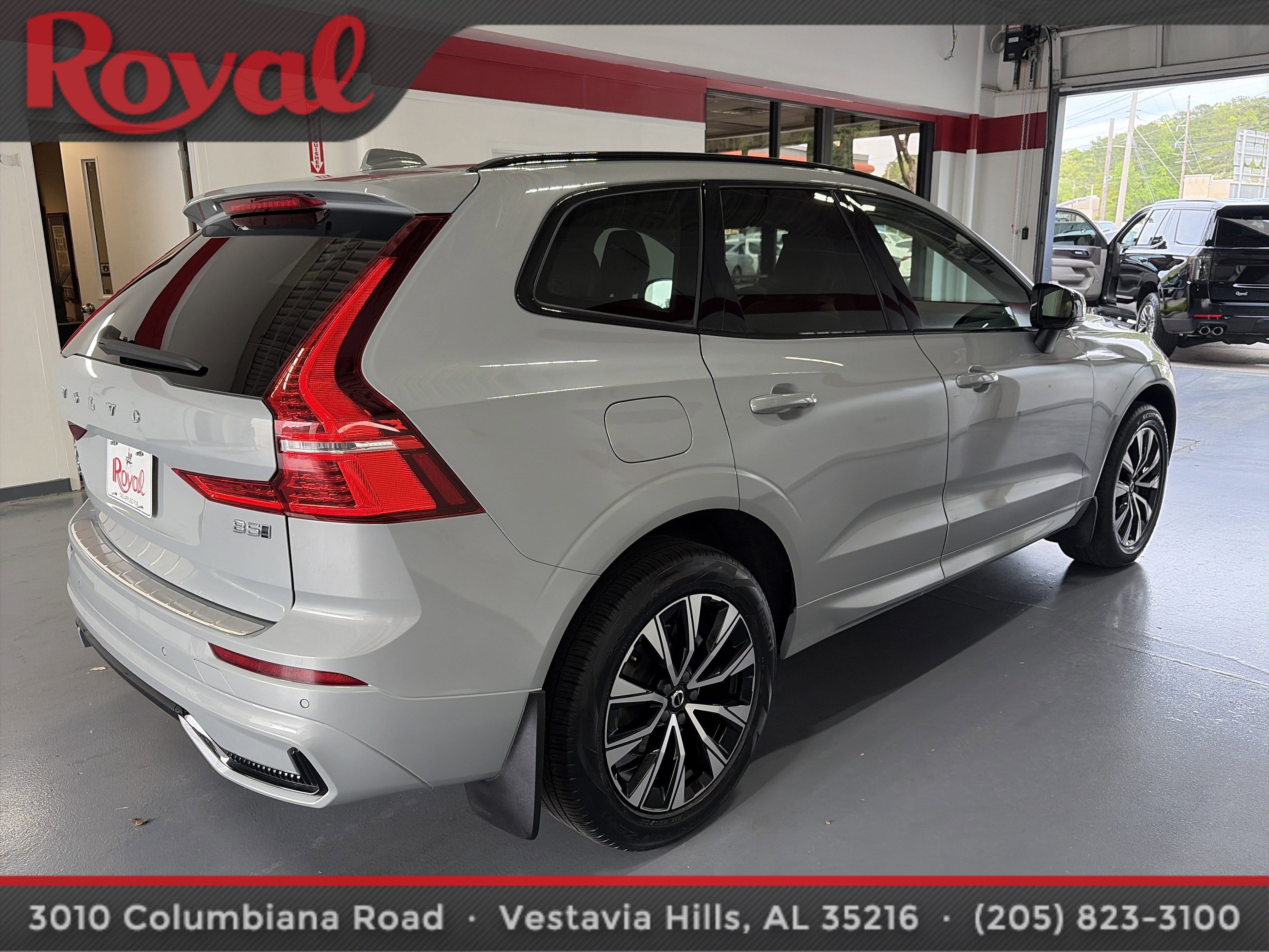 Certified 2024 Volvo XC60 B5 Core w/ Protection Package Premier image 7