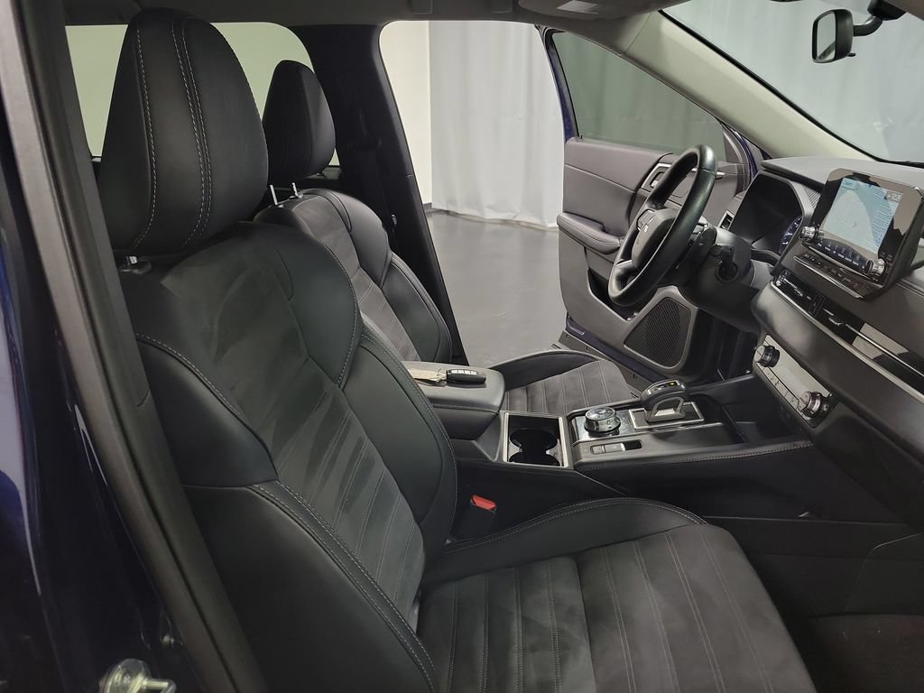 Used 2024 Mitsubishi Outlander SE AWD/4WD image 34
