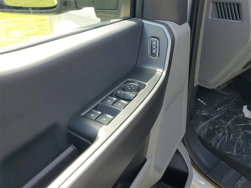 New 2025 Ford F250 XL w/ STX Appearance Package image 6