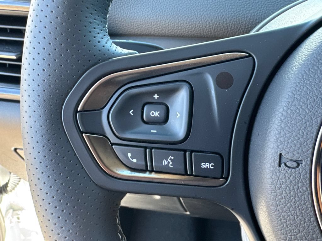 New 2027 VinFast VF 8 Eco AWD/4WD image 31