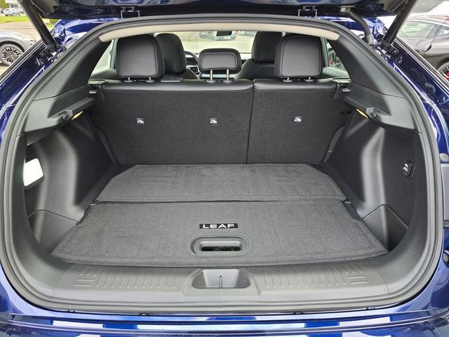 New 2026 Nissan Leaf Platinum+ image 17