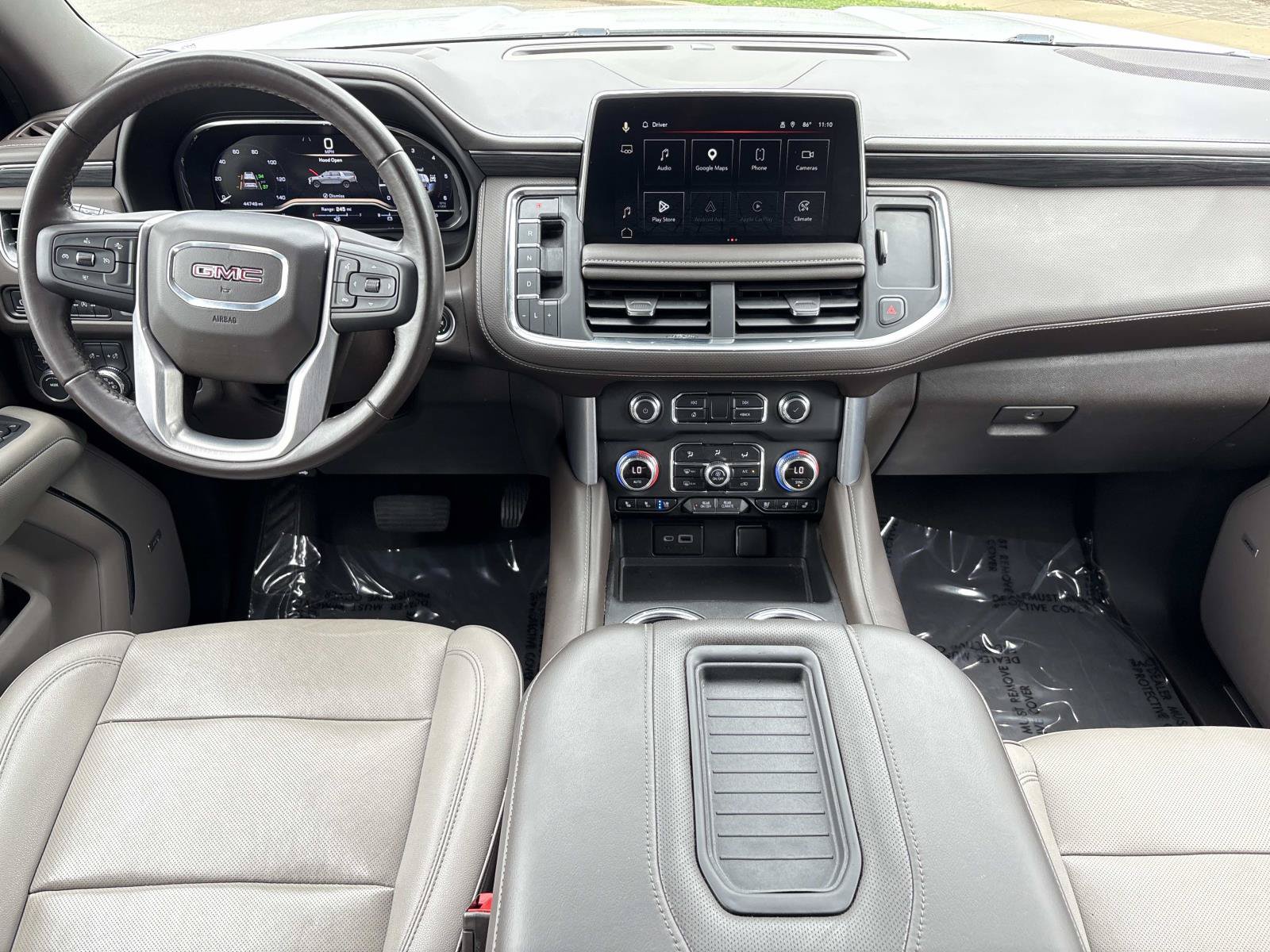 Used 2023 GMC Yukon XL SLT AWD/4WD image 29