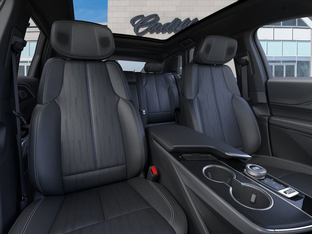 New 2025 Cadillac Lyriq Luxury image 16
