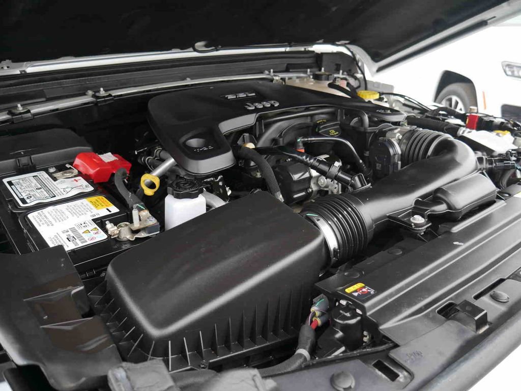 Used 2021 Jeep Wrangler Unlimited Sport image 13