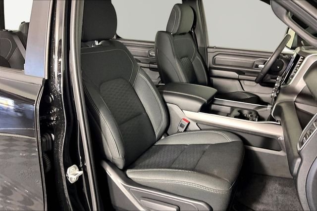 New 2026 RAM 1500 Express AWD/4WD image 12