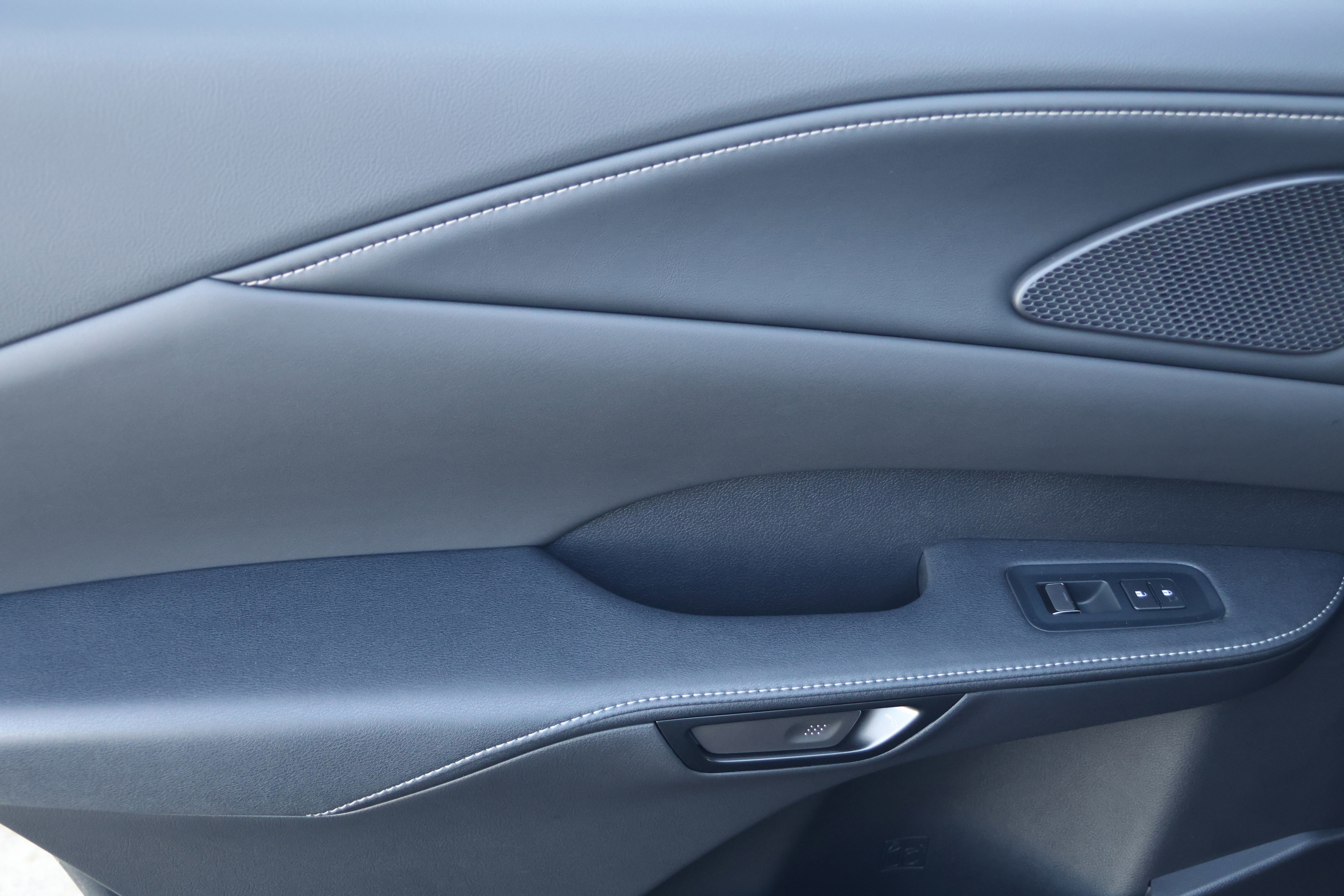 Certified 2026 Lexus RX 350h w/ Convenience Package image 35