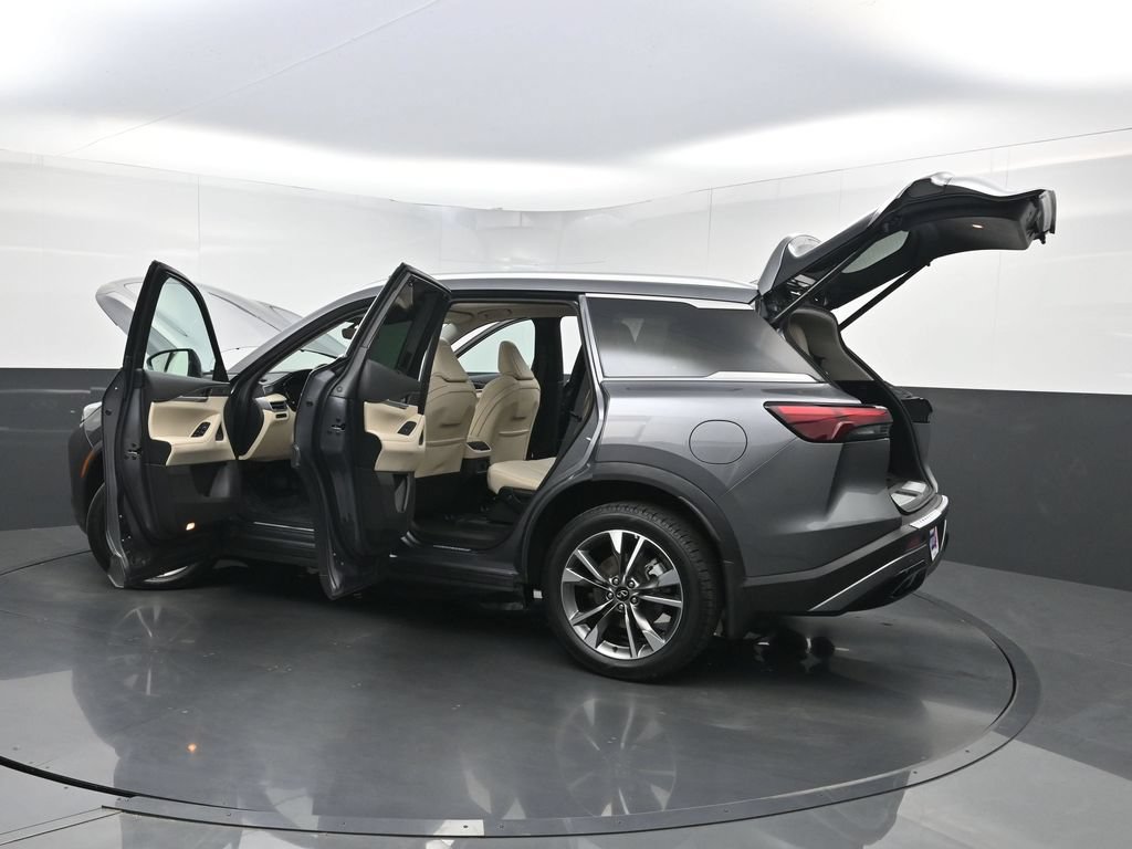Used 2023 INFINITI QX60 Luxe w/ Cargo Package FWD image 41