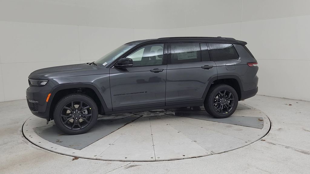 New 2025 Jeep Grand Cherokee L Limited image 8