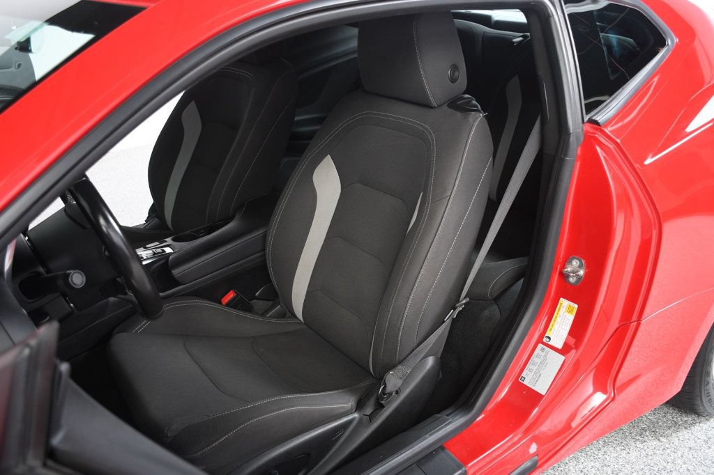 Used 2018 Chevrolet Camaro LS RWD image 28