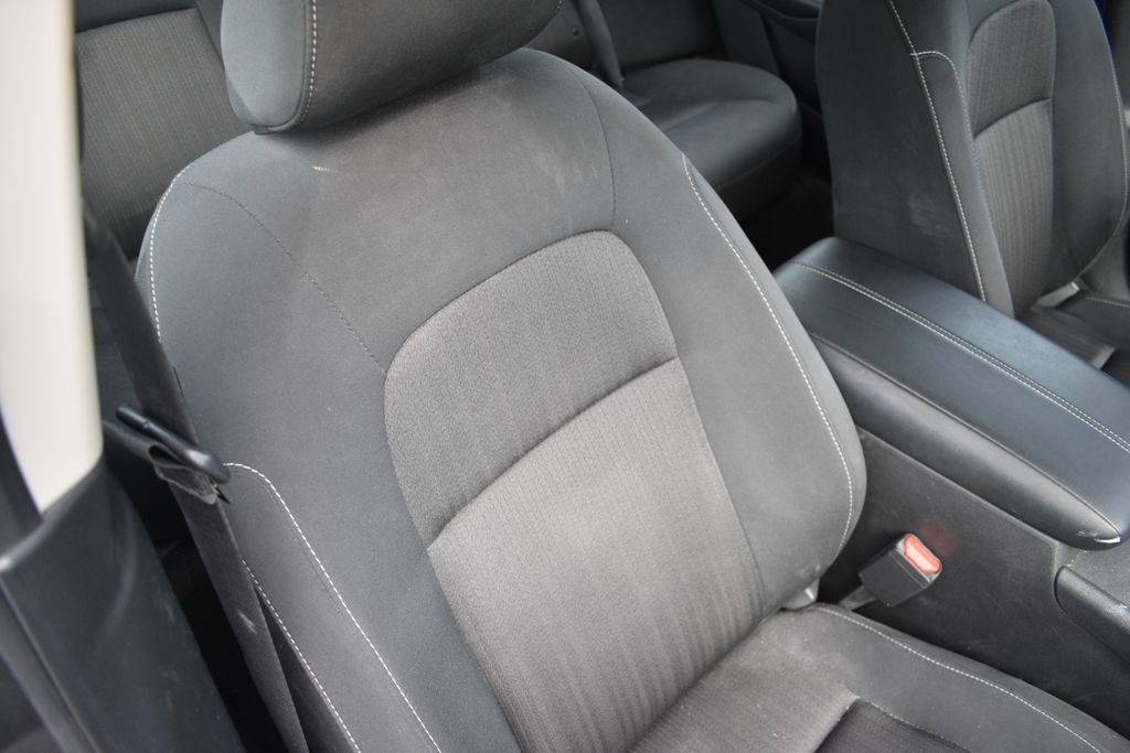 Used 2025 Nissan Altima 2.5 SV image 24